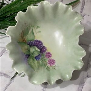 F Rogers Signed Blackberry Bowl Ruffle Rim Hand Painted Vintage Ceramic